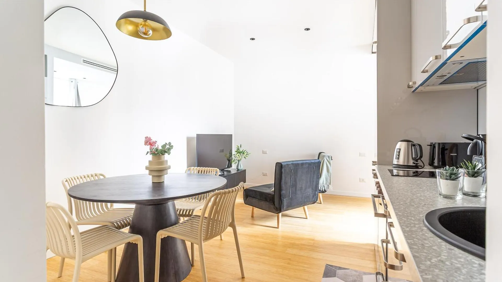 Iflat Monti Brand New Peaceful Apartment Rome