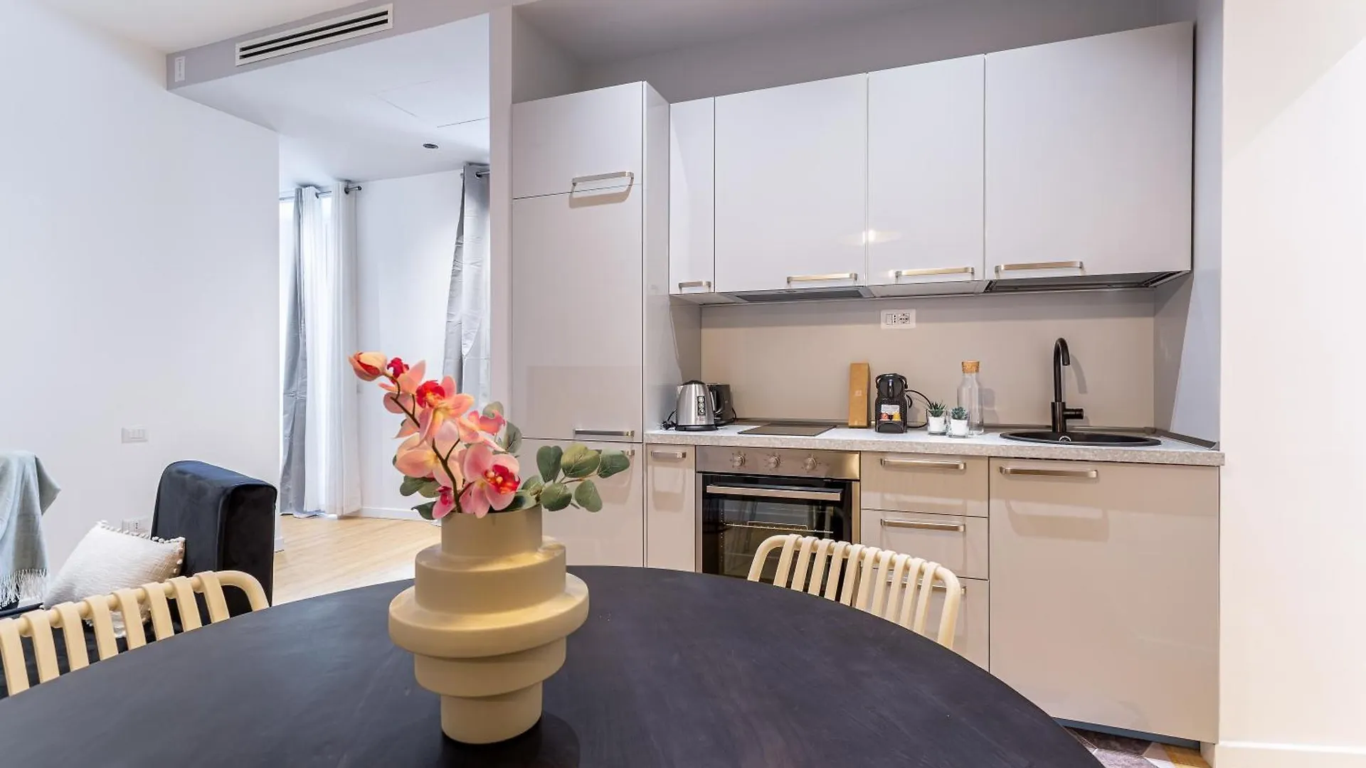 Iflat Monti Brand New Peaceful Apartment Rome